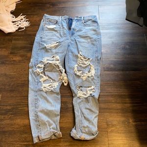American eagle mom jeans never worn